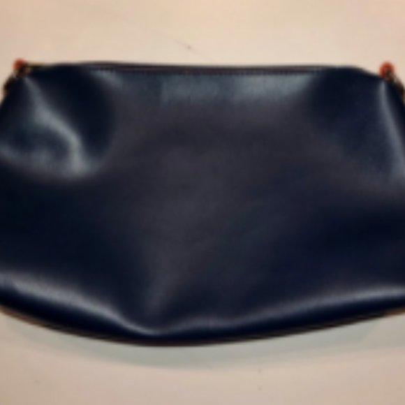 Lot of 7 purses - Picture 6 of 7